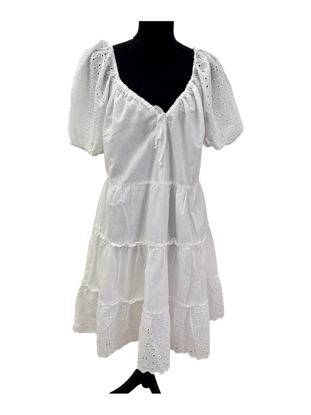 Classic White Eyelet Tiered Midi Dress with Puff Sleeves